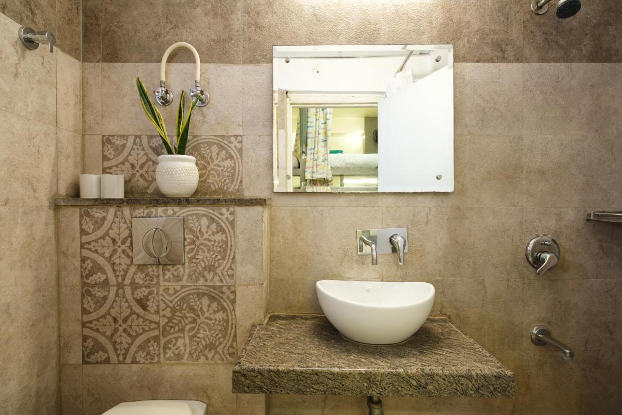 Deluxe 4 Bed Mixed AC Dorm,1323841051:JPEG